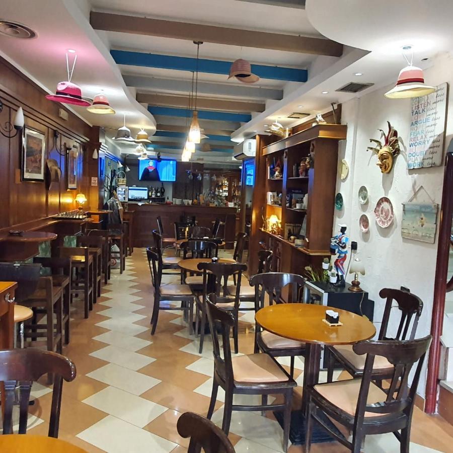 Quick Stop Hotel Τίρανα Εξωτερικό φωτογραφία