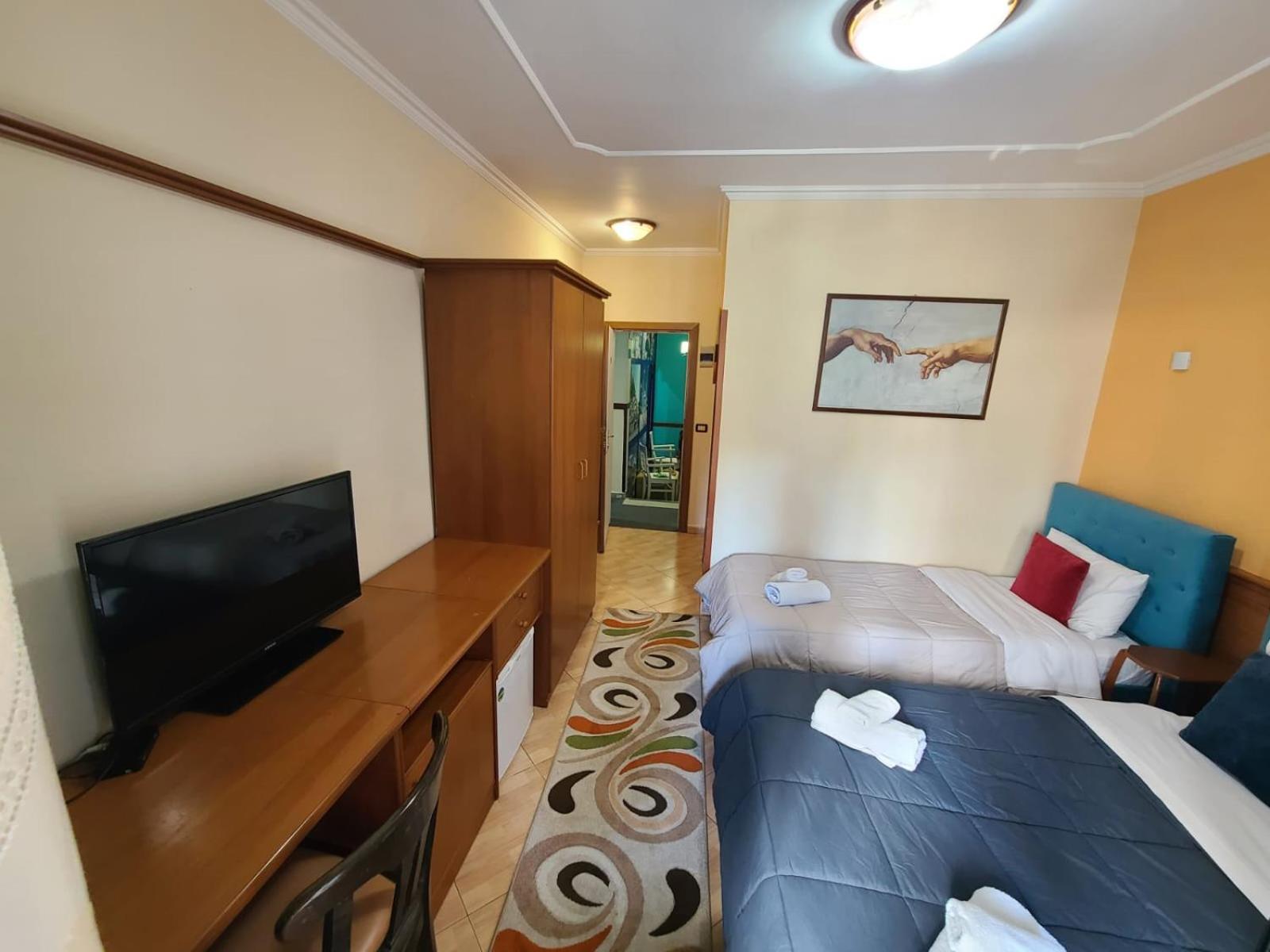Quick Stop Hotel Τίρανα Εξωτερικό φωτογραφία