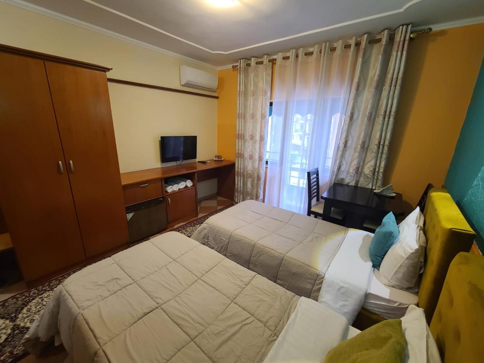 Quick Stop Hotel Τίρανα Εξωτερικό φωτογραφία